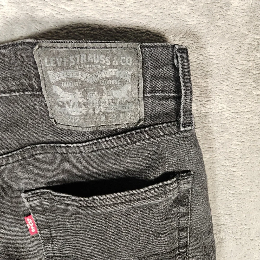 Levi‎ Strauss Co 502 Dark Wash Straight Fit Jeans Men's 29X32